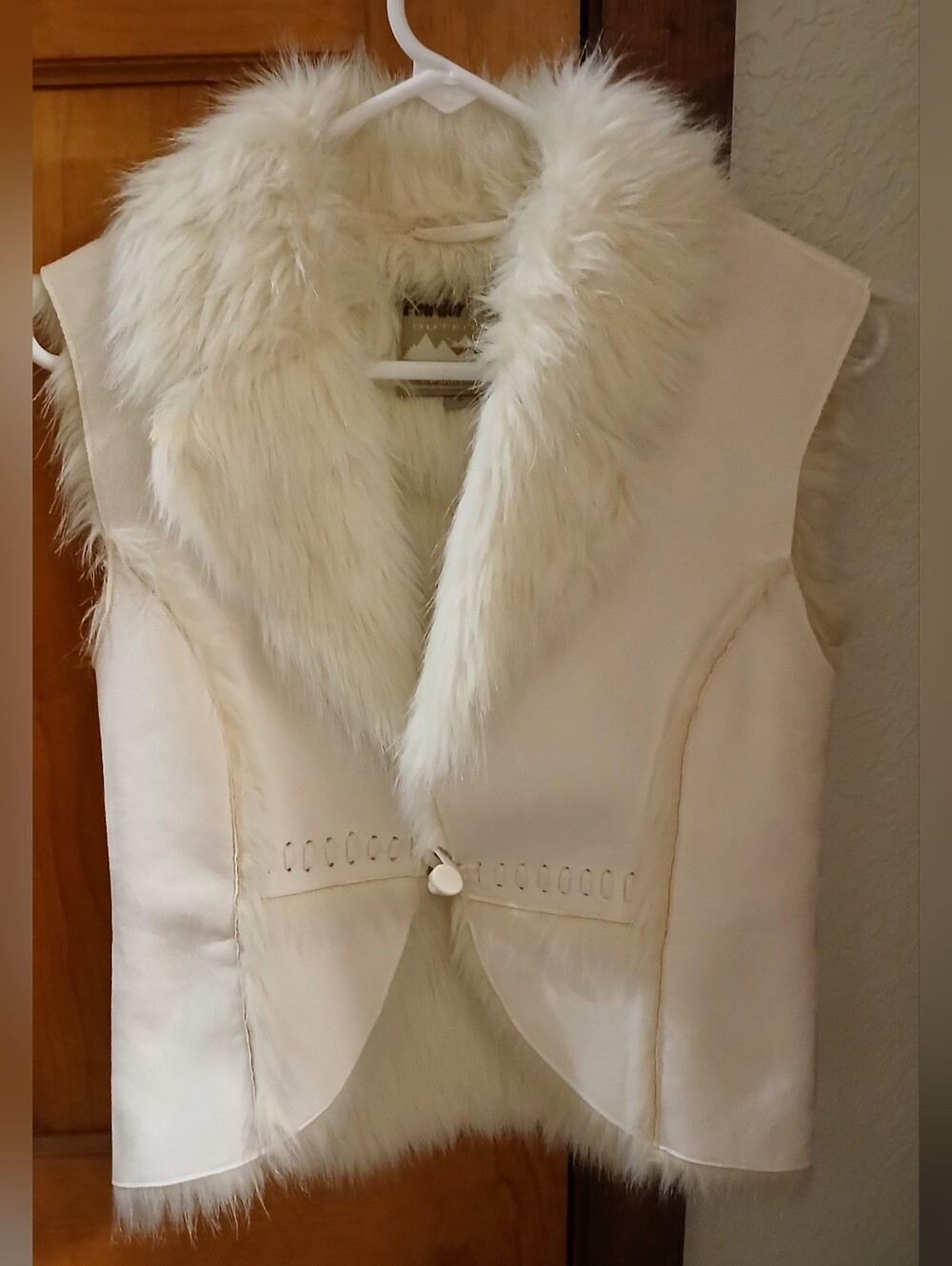 Powder River Outfitters By Panhandle Slim Cream Faux Fur-Trim Vest